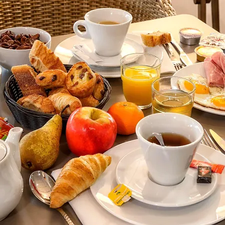 Hotell Kyriad Perigueux -