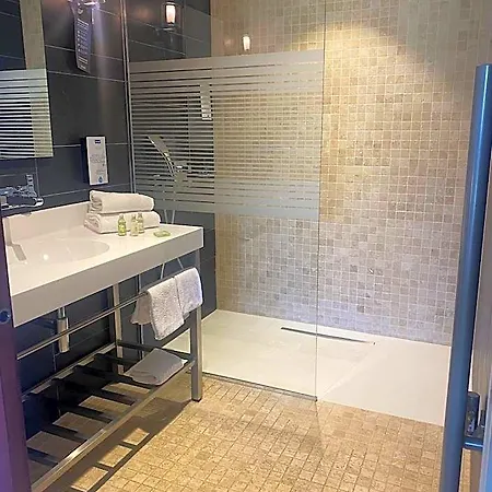 Kyriad Perigueux - Hotel Boulazac Isle Manoire